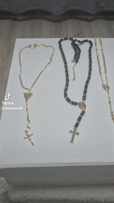 BIJUTERII PLACATE AUR DE 14 K