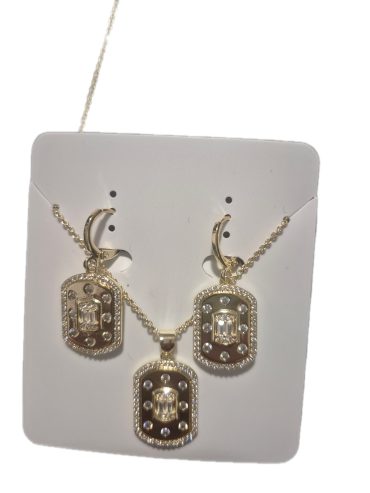 BIJUTERII PLACATE CU AUR DE 14 K